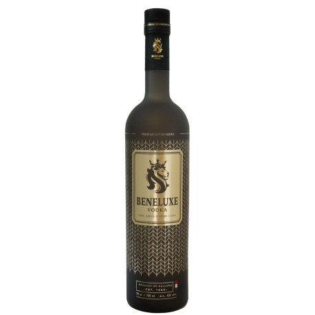 VODKA BENELUXE GOLD-BLACK  40% 0.7L  - PACK DE 6