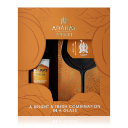 ARARAT BRANDY ABRICOT 0.7L +UN VERRE  30% - PACK DE 3